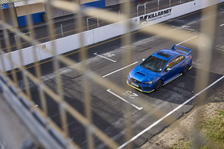  Subaru WRX STI Diamond Edition 2018 года  (ZA) (фото 36 из 58)